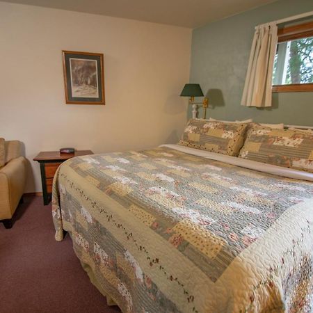 Ridges Inn & Suites Baileys Harbor Eksteriør bilde
