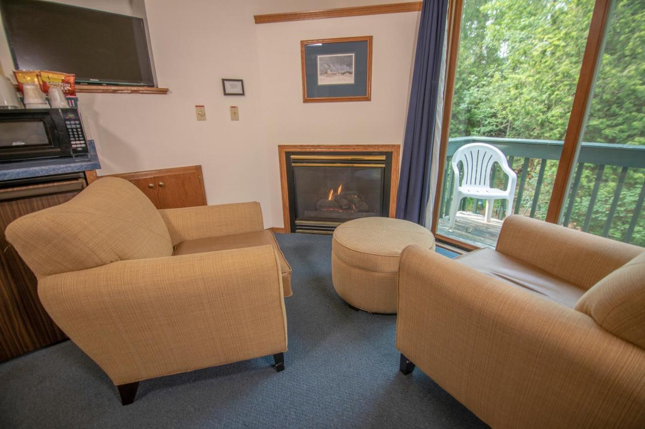 Ridges Inn & Suites Baileys Harbor Eksteriør bilde