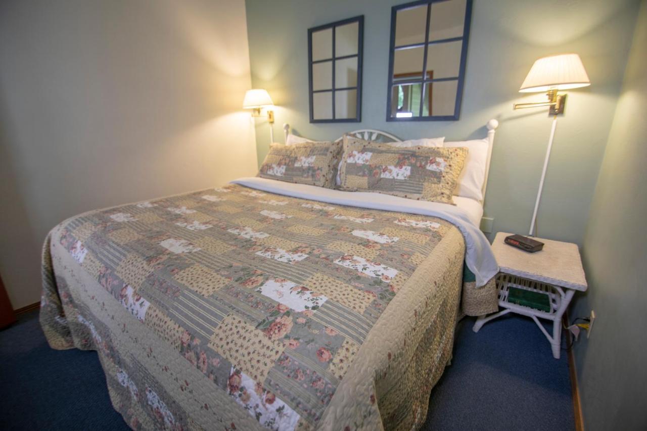 Ridges Inn & Suites Baileys Harbor Eksteriør bilde